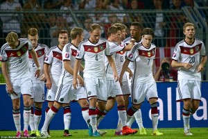 Đội tuyển Đức vào VCK Euro 2016 với thành tích đầu bảng D