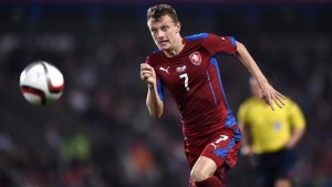Ladislav Krejci là con tốt tốc độ của đội tuyển CH Czech tham dự Euro 2016